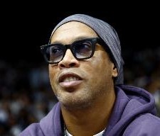 小罗：莱奥是我最爱之一 维尼修斯全巴西最强 亚马尔会是世界最佳